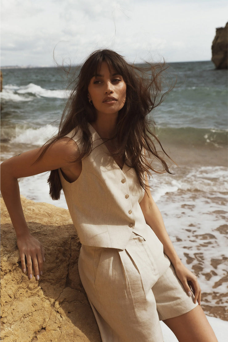 Vivienne Vest - Light Sand Melange