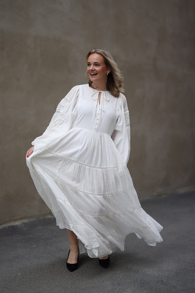 Long Ranch Dress - White