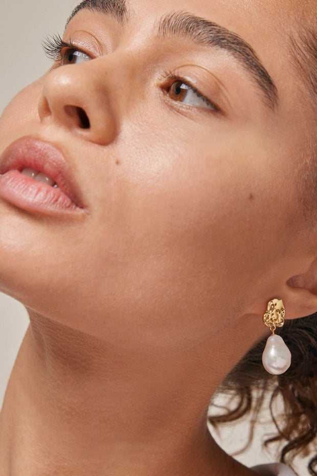 Paris Earring