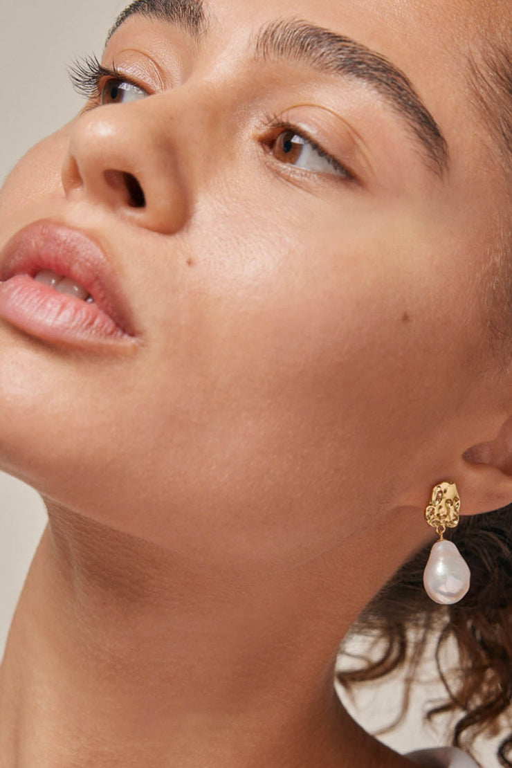 Paris Earring