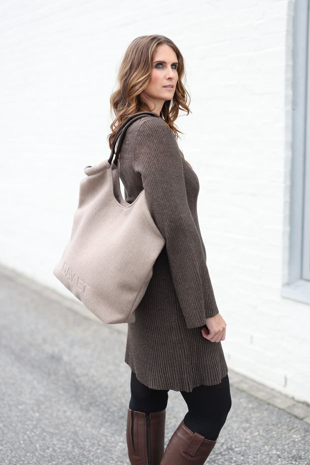 Day Woolen Tote - Bringle