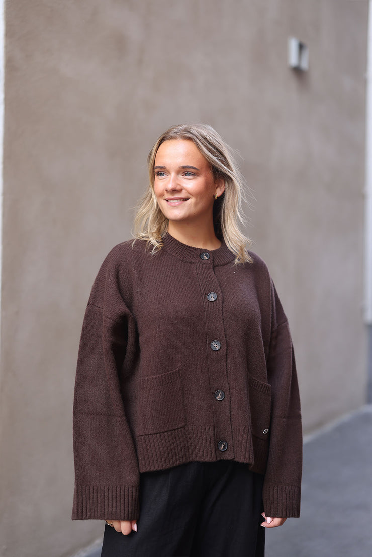 W Wool Wide Cardigan - Dk. Brown