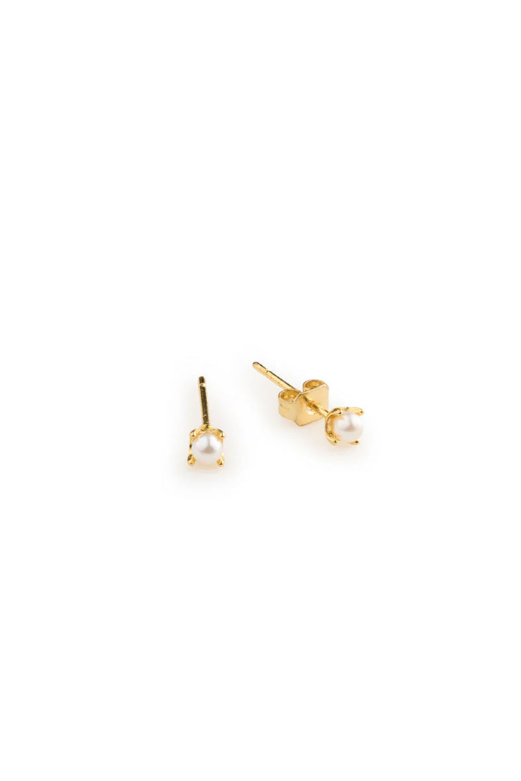 Essie - Pearl Hoop Stud Earrings