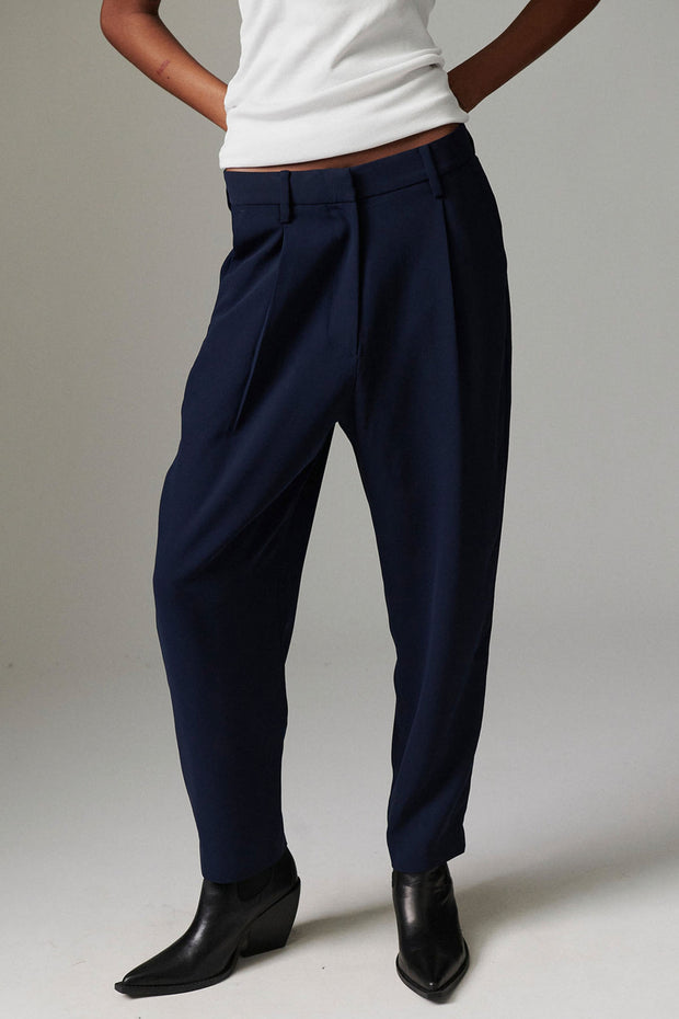 Sacha - classic gabardine dark sapphire
