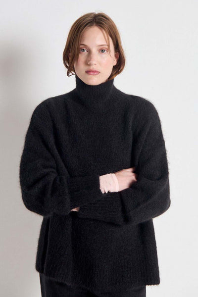 Niby Sweater - Black