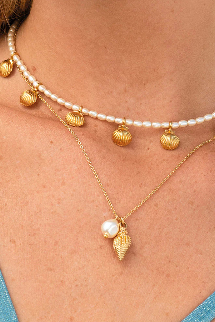 Shell Pearl Choker
