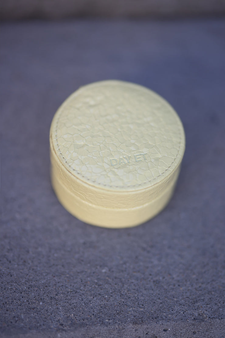 Crackle Jewelry Round - Lemon Verbena
