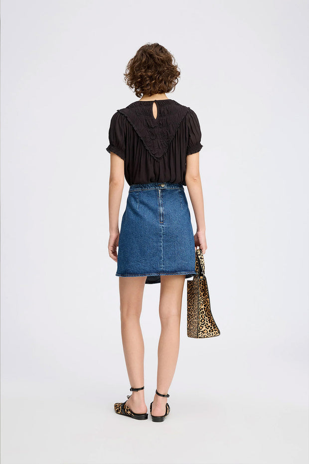 Perilla - Black