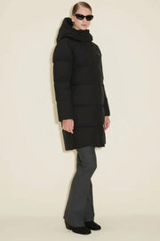 Loen Down Jacket - Black