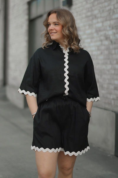 Erna Shorts - Black