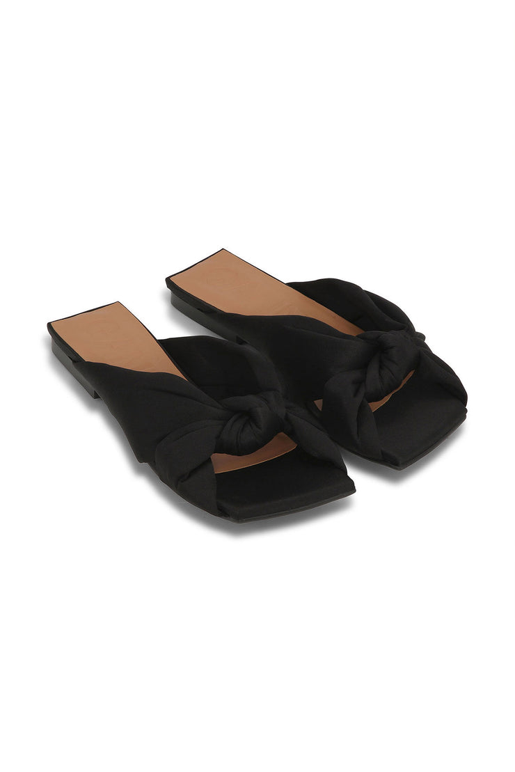 Soft Knot Flat Mule