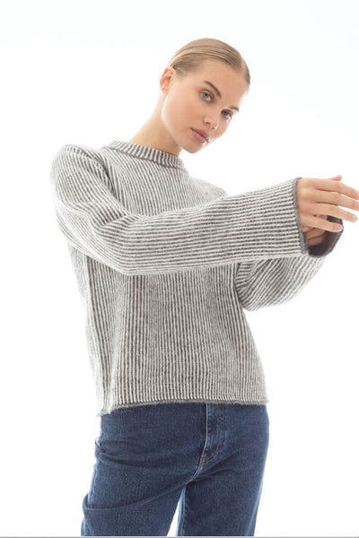 Aron Knit - Grey Stripe