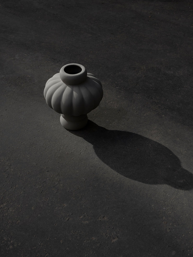 Balloon Vase 02 - Sanded Grey